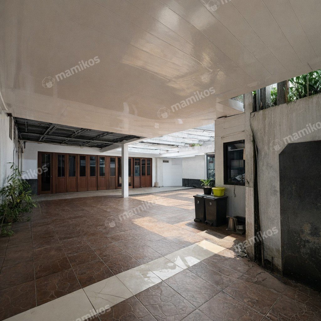 Rumah Sertifikat SHM 3 Kamar Tidur 3 Kamar Mandi Kemang Jakarta Selatan - Photo 5