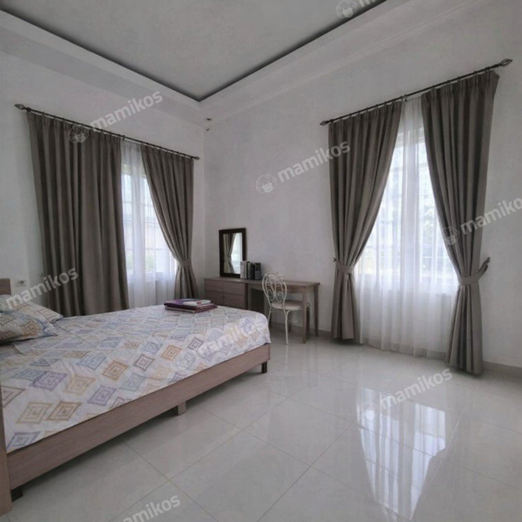 Rumah Sertifikat SHM 4 Kamar Tidur 4 Kamar Mandi Cinere Jakarta Selatan - Photo 3