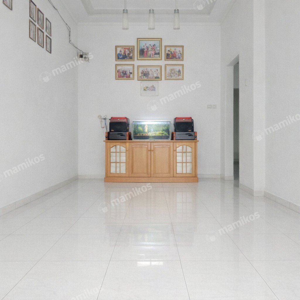 Rumah Sertifikat SHM 6 Kamar Tidur 5 Kamar Mandi Kalideres Jakarta Barat - Photo 5