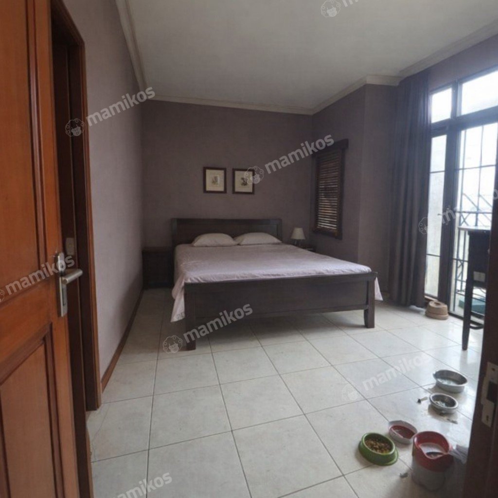 Rumah Sertifikat SHM 3 Kamar Tidur 2 Kamar Mandi Pondok Indah Jakarta Selatan - Photo 4