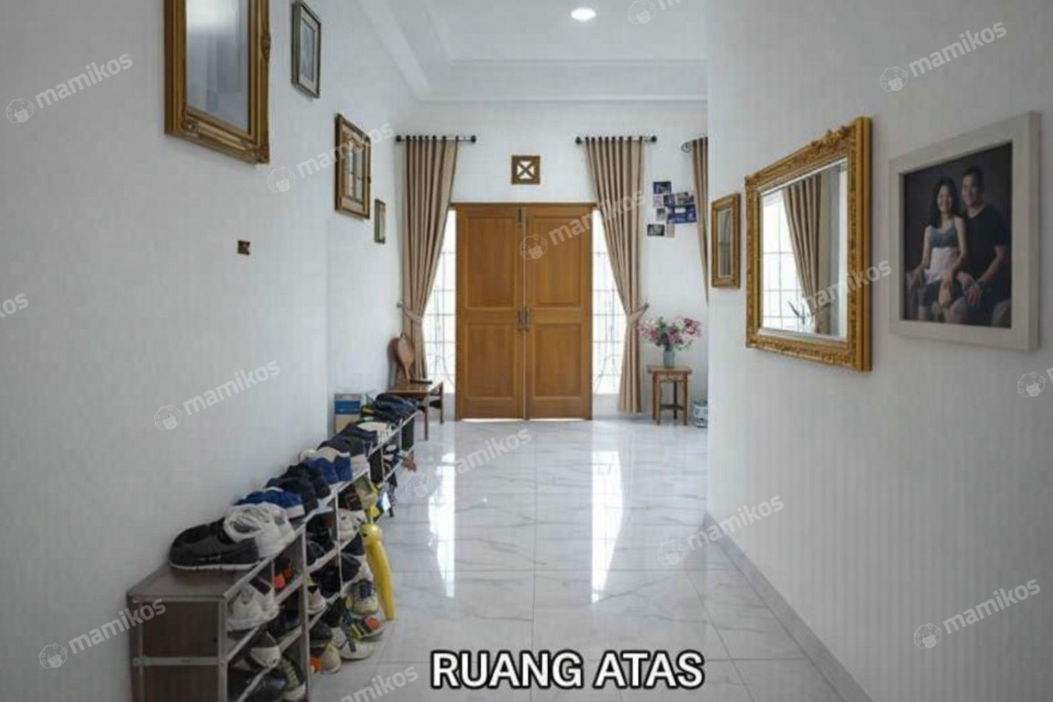 Rumah Sertifikat SHM 8 Kamar Tidur 7 Kamar Mandi Kebon Jeruk Jakarta Barat