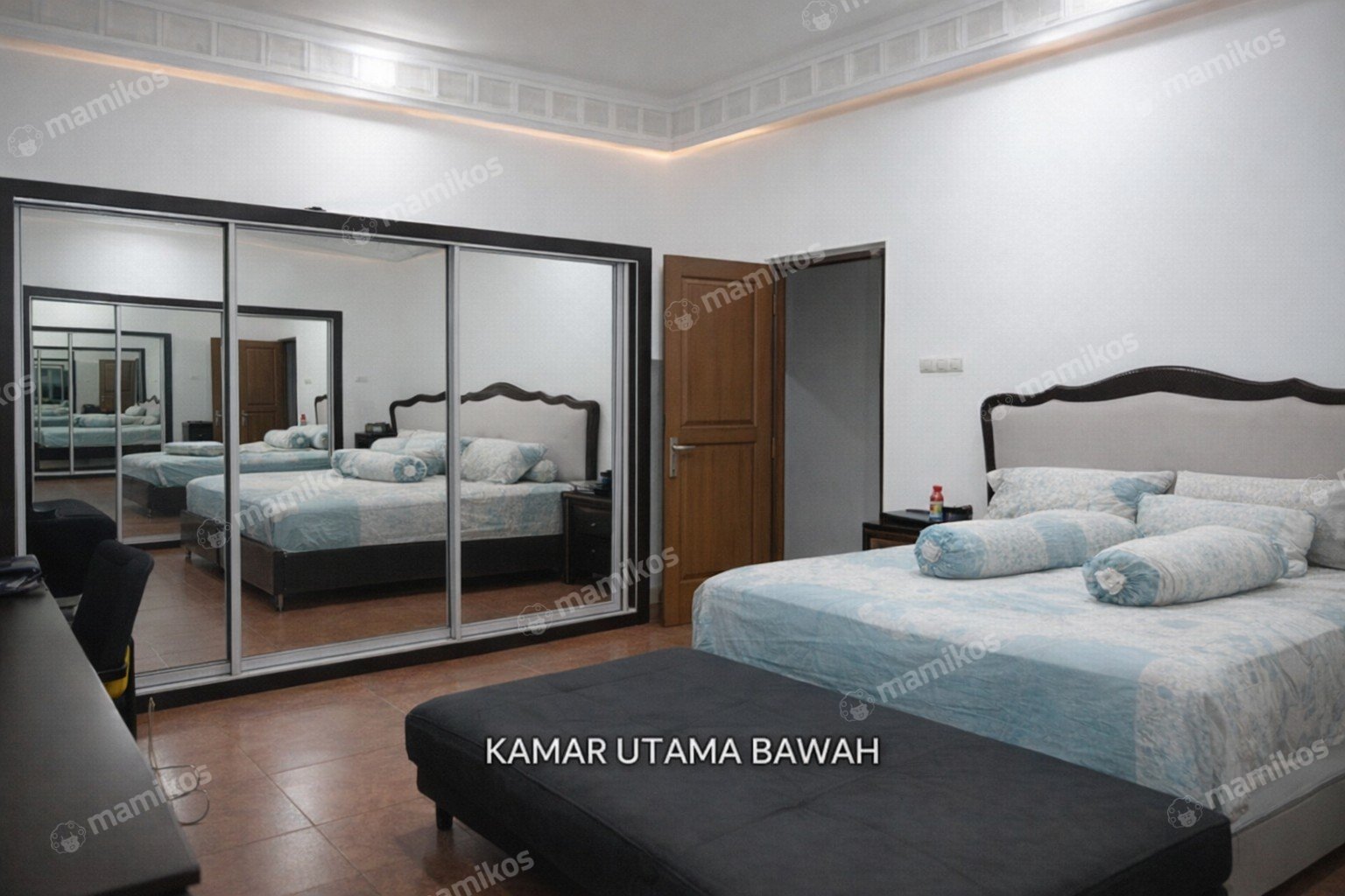 Rumah Sertifikat SHM 8 Kamar Tidur 7 Kamar Mandi Kebon Jeruk Jakarta Barat - Photo 2
