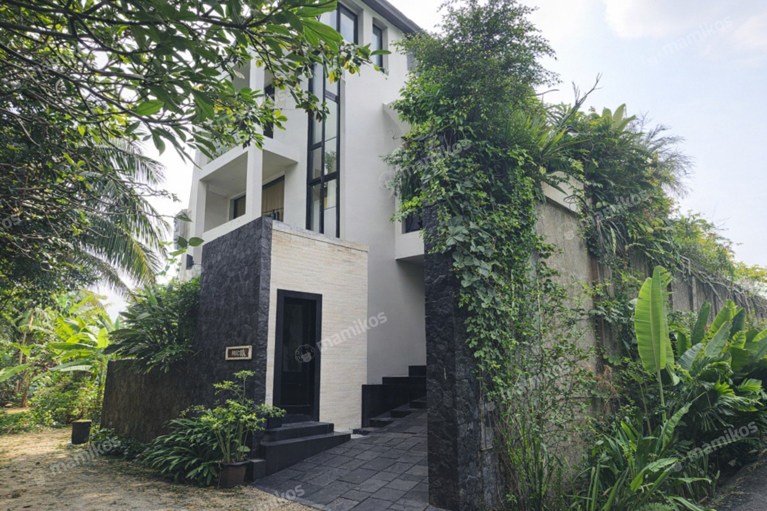 Rumah 3KT 3KM Lebak Bulus Jakarta Selatan