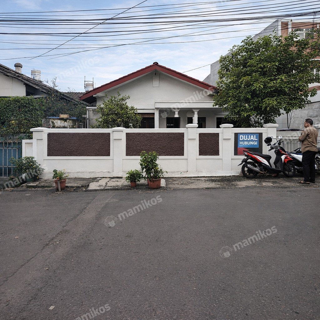 Rumah Sertifikat SHM 4 Kamar Tidur 4 Kamar Mandi Kalibata Jakarta Selatan - Photo 2