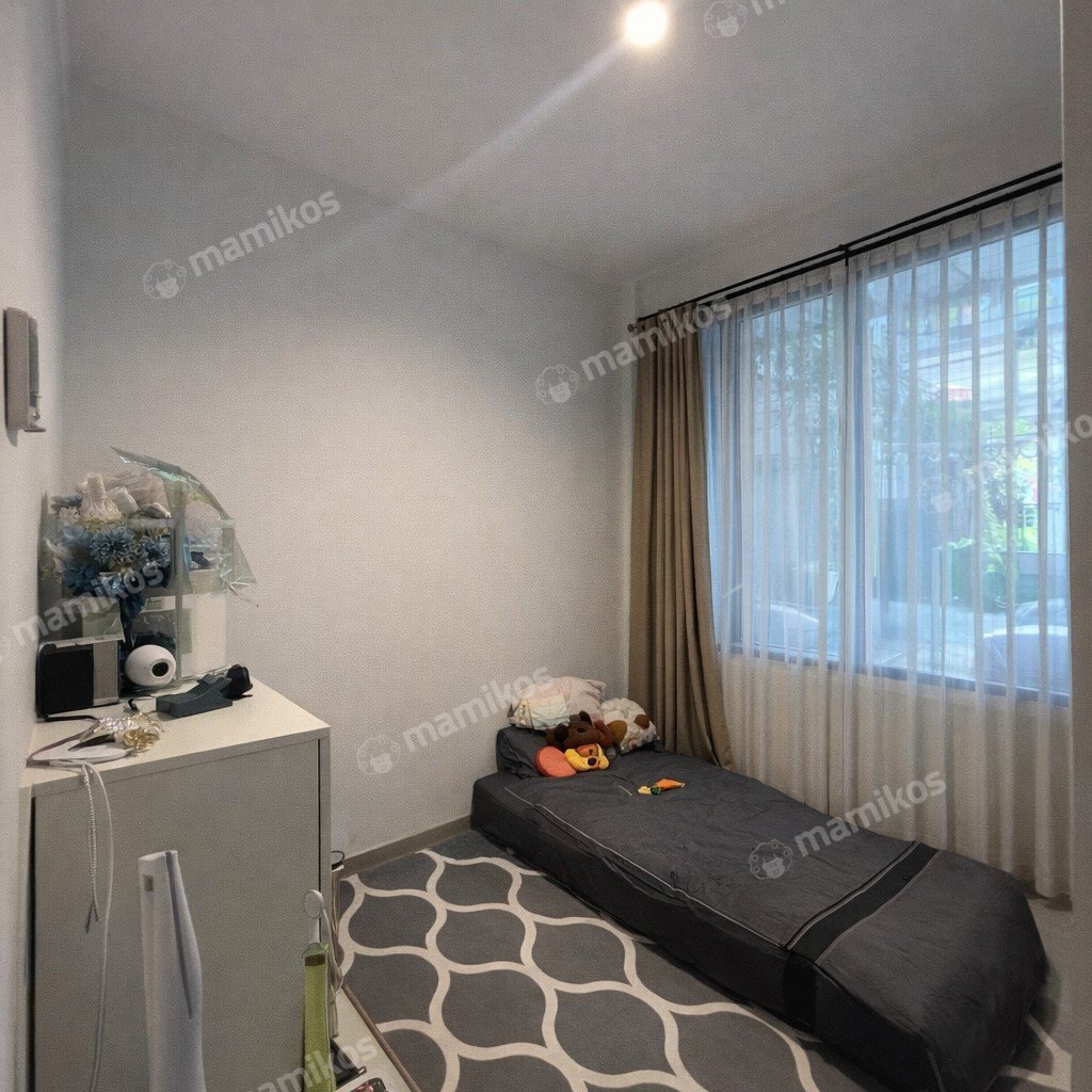 Rumah Sertifikat SHM 3 Kamar Tidur 3 Kamar Mandi Metland Puri Jakarta Barat - Photo 2
