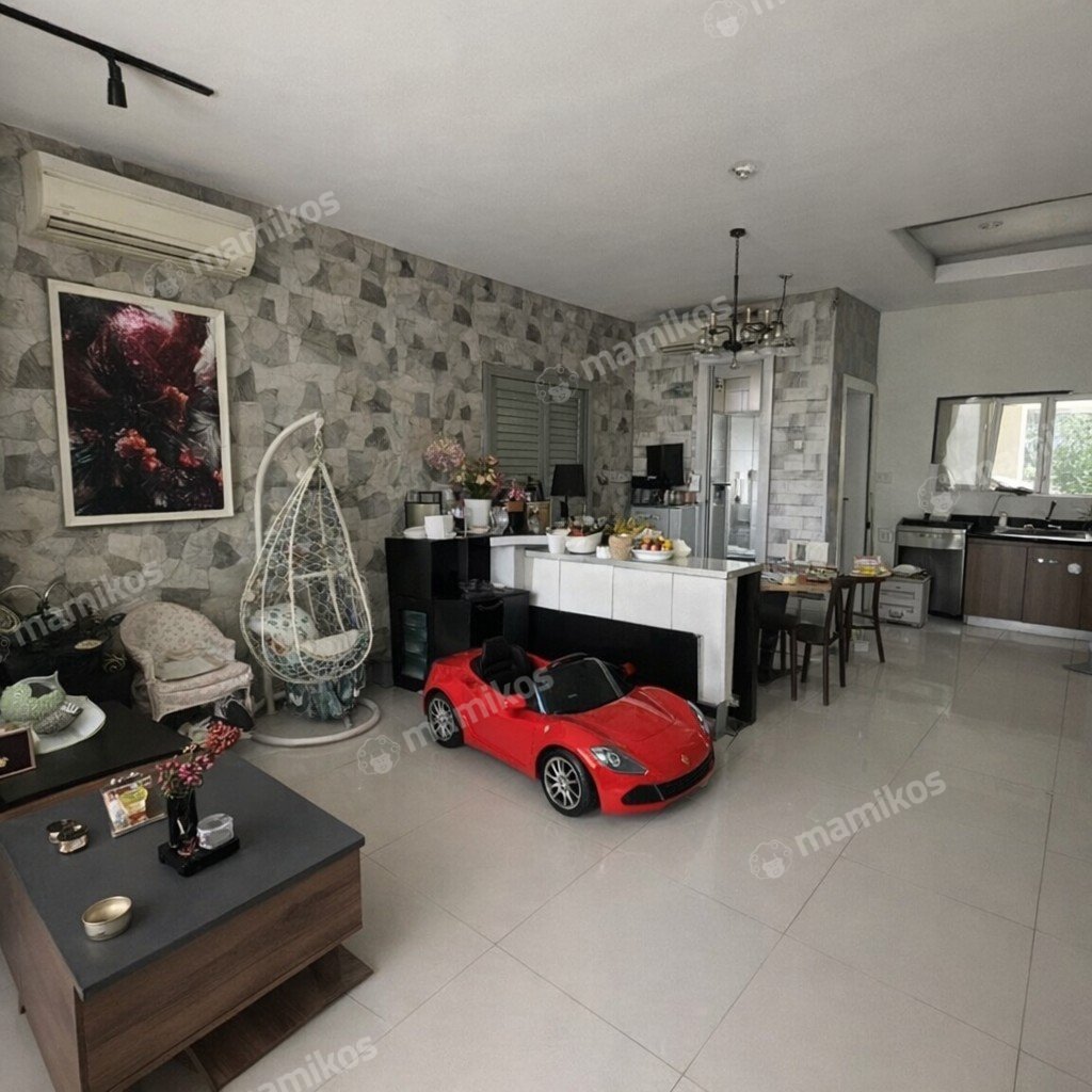 Rumah Sertifikat SHM 4 Kamar Tidur 3 Kamar Mandi Jakarta Garden City Jakarta Timur - Photo 2