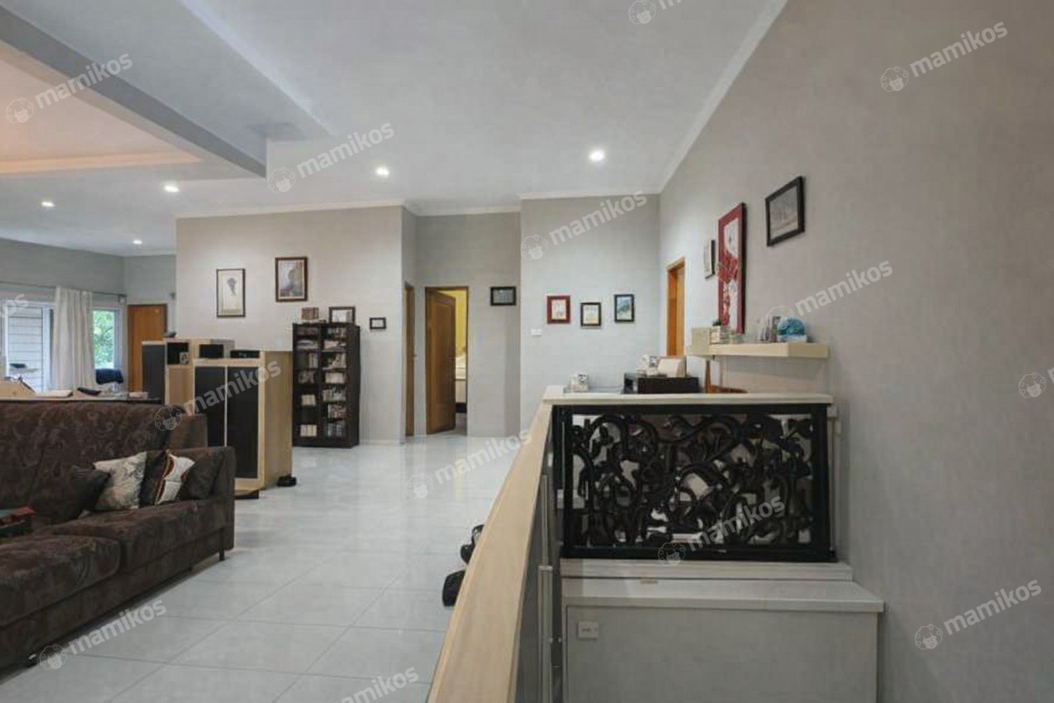 Rumah Sertifikat SHM 8 Kamar Tidur 7 Kamar Mandi Raffles Hills Jakarta Timur - Photo 5
