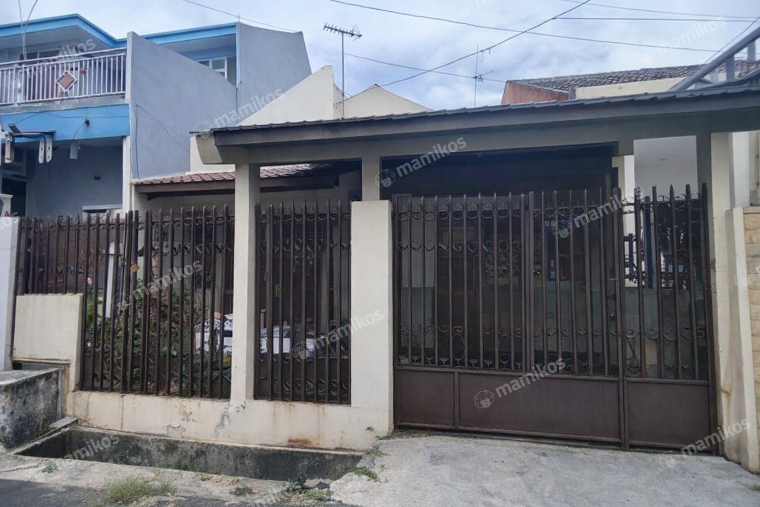 Rumah Sertifikat SHM 4 Kamar Mandi 2 Lantai Cipinang Jakarta Timur