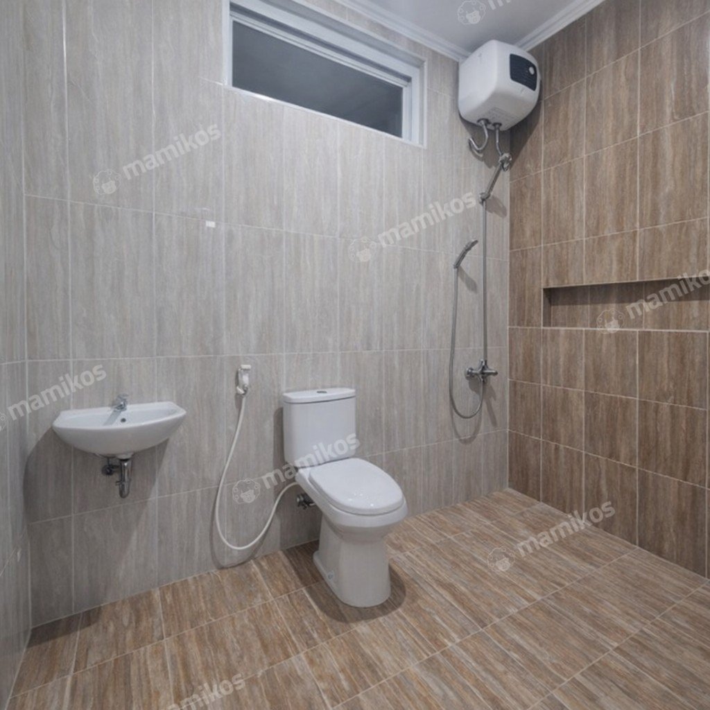 Rumah Sertifikat SHM 3 Kamar Tidur 4 Kamar Mandi Pulomas Jakarta Timur - Photo 2