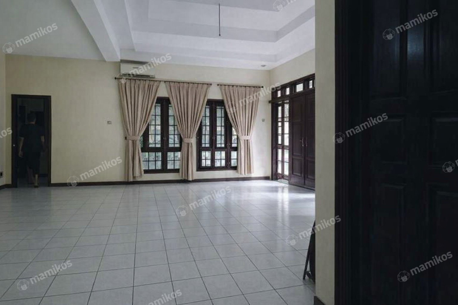 Rumah Sertifikat SHM 3 Kamar Tidur 3 Kamar Mandi Pondok Indah Jakarta Selatan - Photo 5