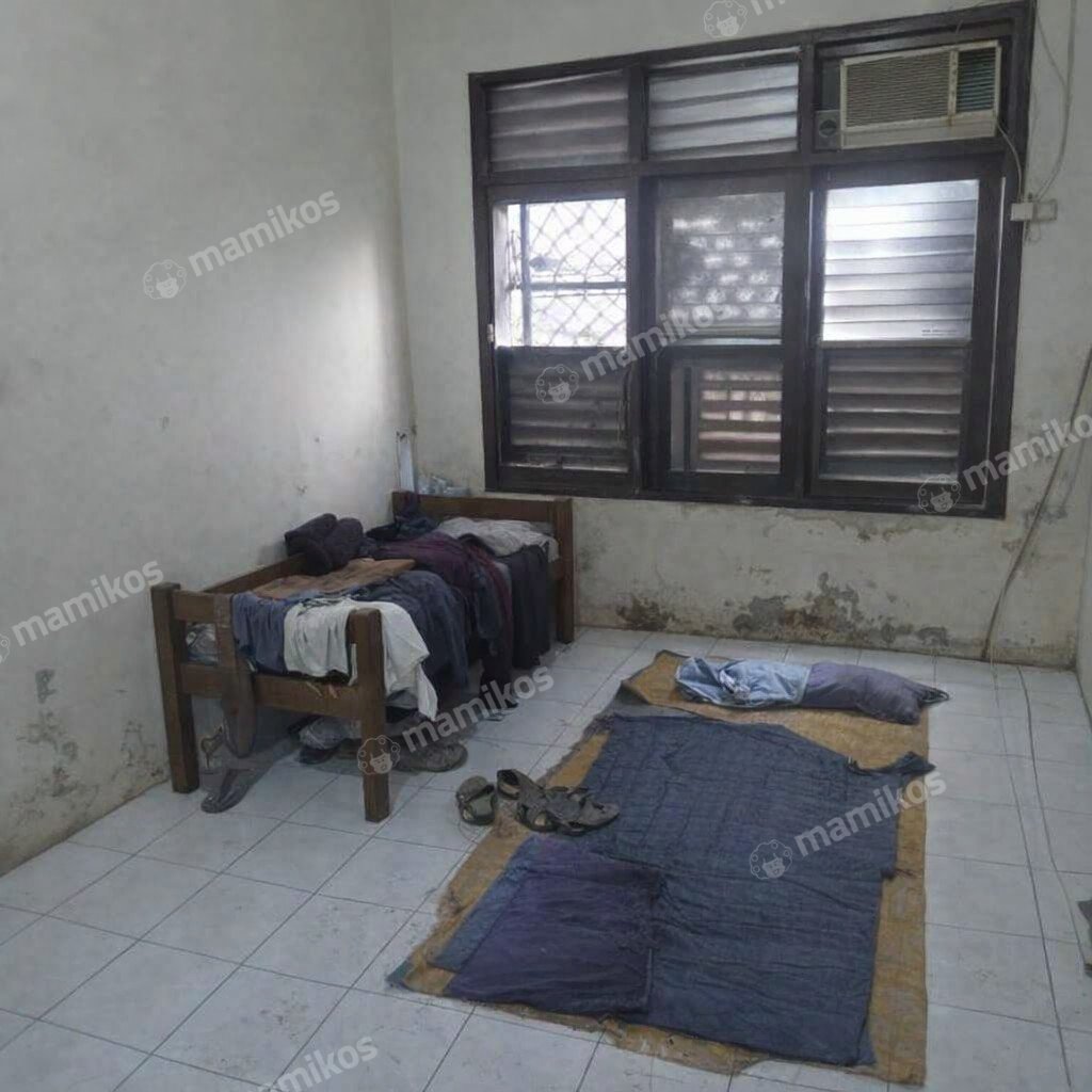 Rumah Sertifikat SHM 3 Kamar Tidur 2 Kamar Mandi Kebayoran Baru Jakarta Selatan - Photo 4