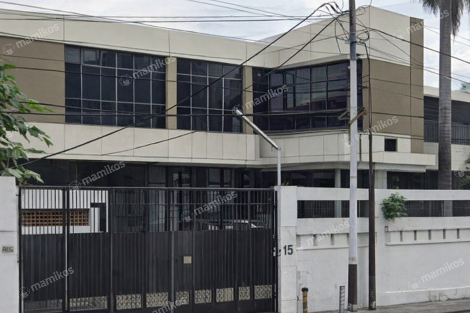 Rumah Sertifikat SHM 5 Kamar Tidur 4 Kamar Mandi Kebayoran Baru Jakarta Selatan