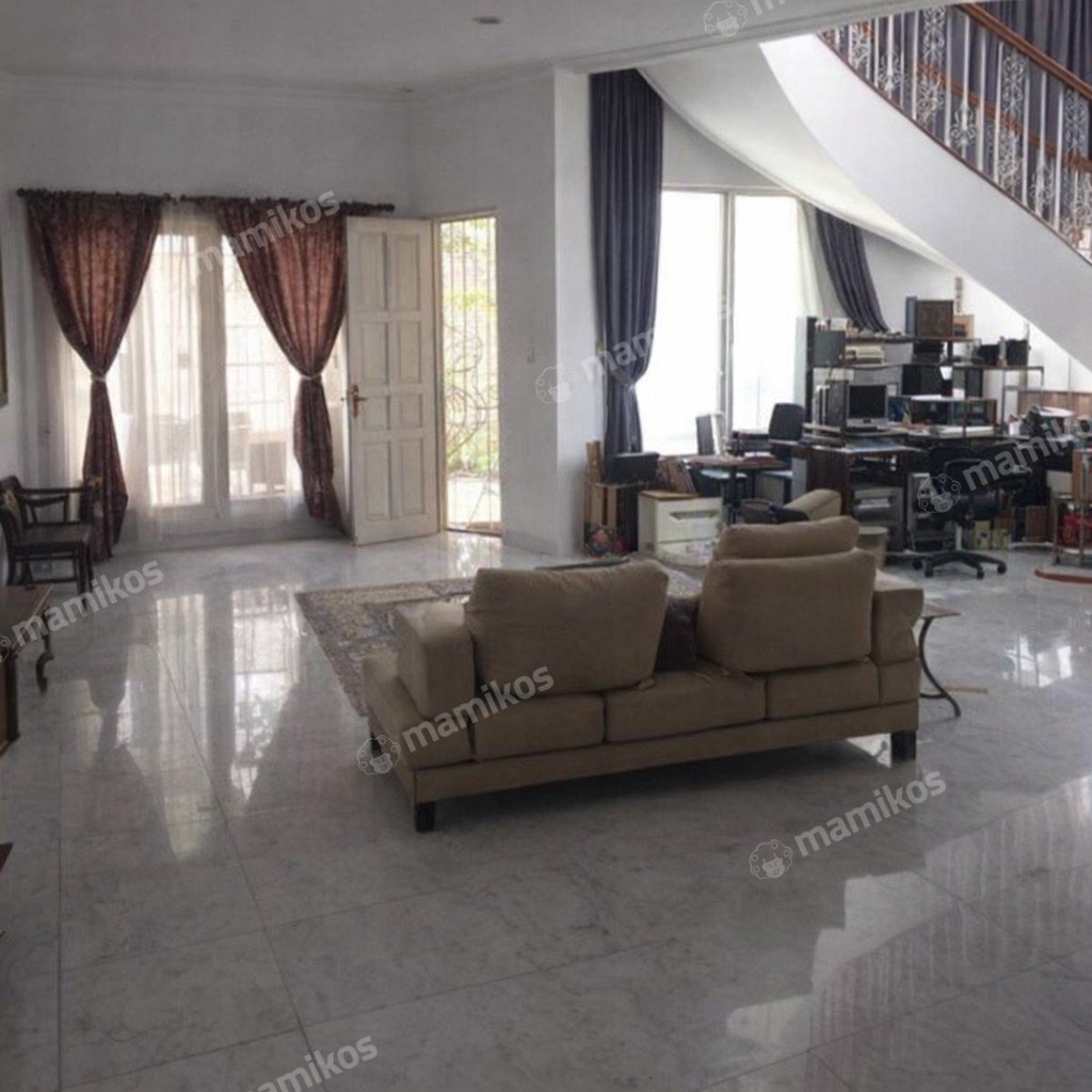 Rumah Sertifikat SHM 4 Kamar Tidur 5 Kamar Mandi Intercon Jakarta Barat - Photo 2