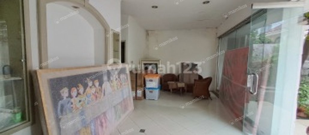Rumah Sertifikat SHM 3 Kamar Tidur 2 Kamar Mandi Menteng Jakarta Pusat - Photo 2