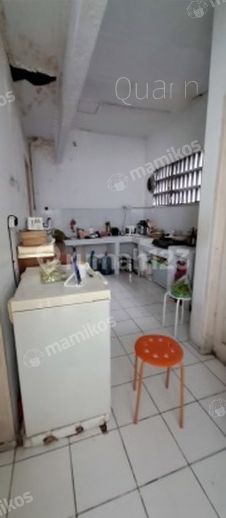 Rumah Sertifikat SHM 3 Kamar Tidur 2 Kamar Mandi Menteng Jakarta Pusat - Photo 3