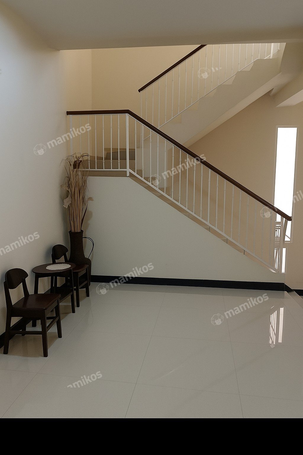 Rumah Sertifikat SHM 4 Kamar Tidur 5 Kamar Mandi Legenda Wisata Jakarta Timur - Photo 4