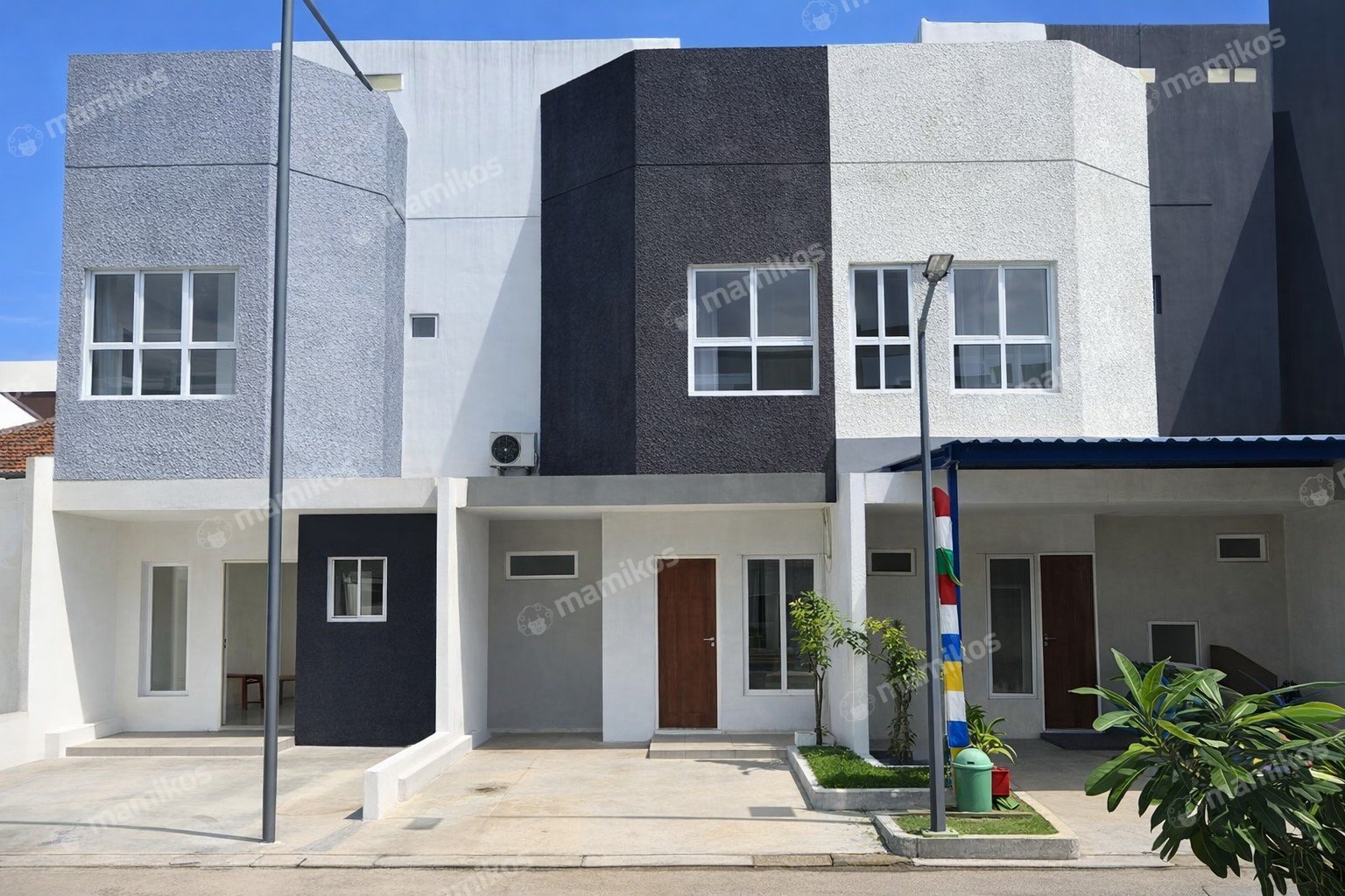Rumah Sertifikat SHM 4 Kamar Tidur 2 Kamar Mandi Halim Perdana Kusuma Jakarta Timur - Photo 2