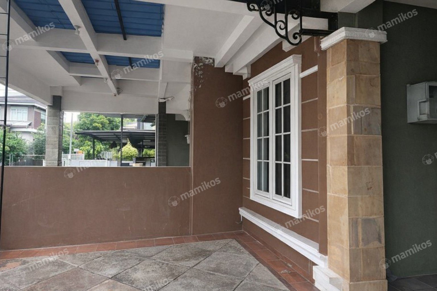 Rumah Sertifikat SHM 4 Kamar Tidur 3 Kamar Mandi Citra Grand Jakarta Timur