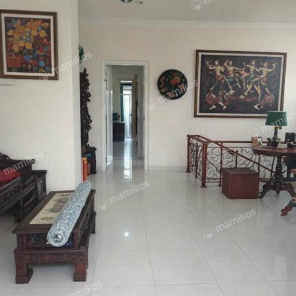 Rumah Sertifikat HGB 7 Kamar Tidur 6 Kamar Mandi Legenda Wisata Jakarta Timur - Photo 3