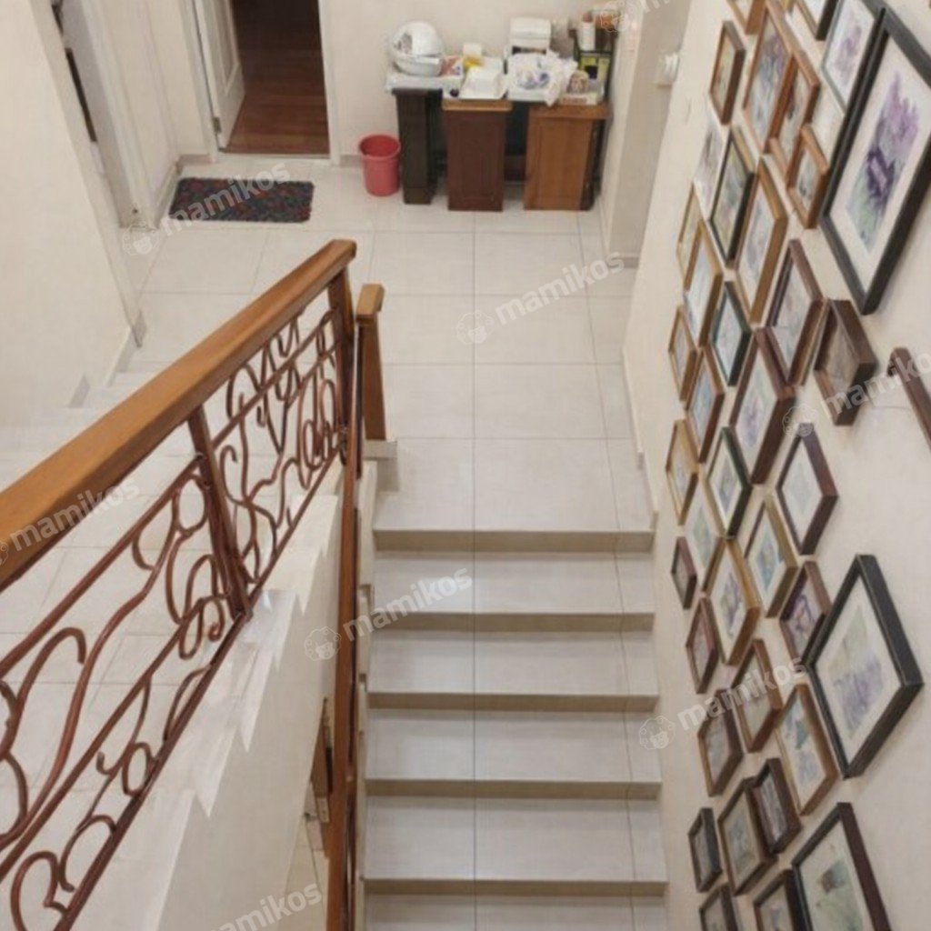 Rumah Sertifikat HGB 7 Kamar Tidur 6 Kamar Mandi Legenda Wisata Jakarta Timur - Photo 5