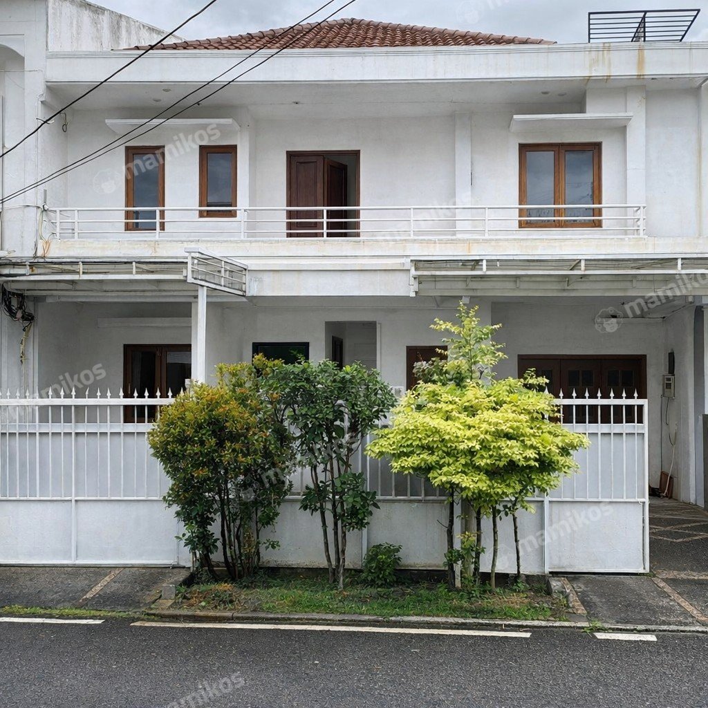 Rumah Sertifikat SHM 5 Kamar Tidur 4 Kamar Mandi Pondok Kelapa Jakarta Timur - Photo 2