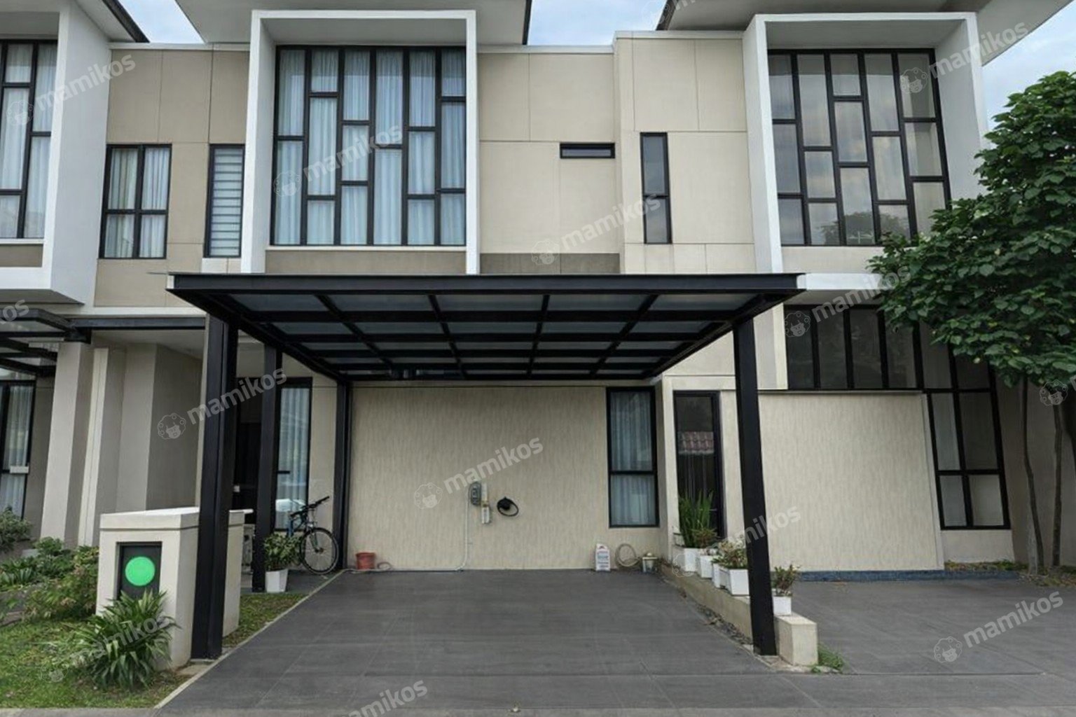 Rumah Sertifikat SHM 5 Kamar Tidur 4 Kamar Mandi Jakarta Garden City Jakarta Timur