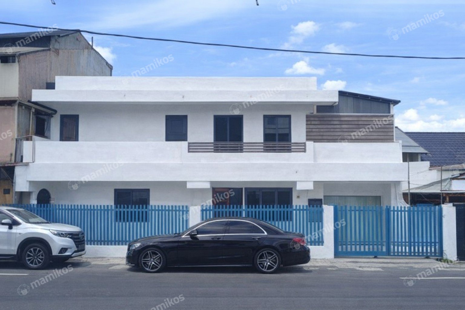 Rumah Sertifikat SHM 5 Kamar Tidur 5 Kamar Mandi Cipinang Jakarta Timur - Photo 2