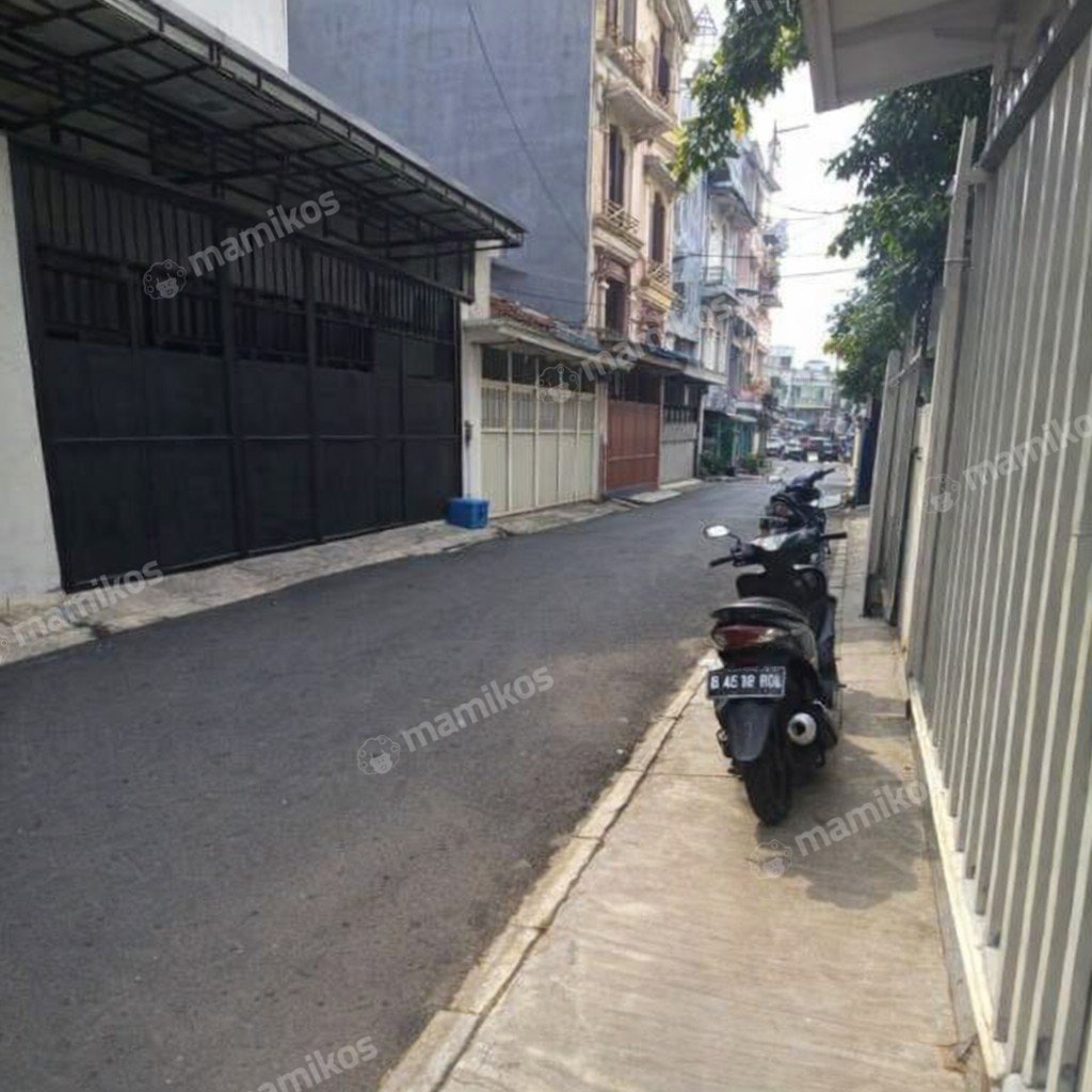 Rumah Sertifikat SHM 4 Kamar Tidur 3 Kamar Mandi Tambora Jakarta Barat - Photo 4