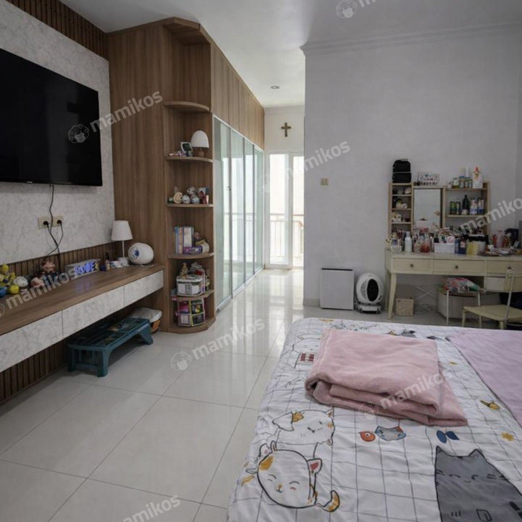 Rumah Sertifikat SHM 4 Kamar Tidur 4 Kamar Mandi Kelapa Gading Jakarta Utara - Photo 2