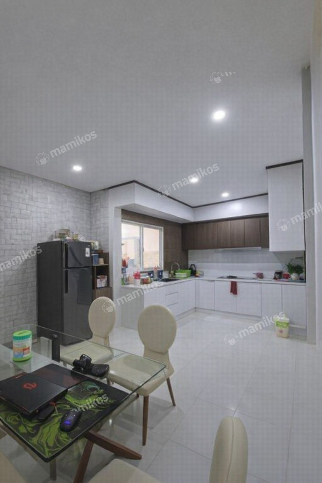 Rumah Sertifikat SHM 3 Kamar Tidur 4 Kamar Mandi Tanjung Duren Jakarta Barat - Photo 2