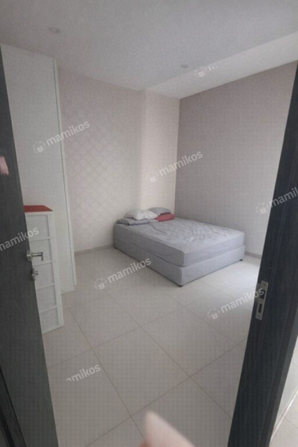 Rumah Sertifikat SHM 3 Kamar Tidur 4 Kamar Mandi Tanjung Duren Jakarta Barat - Photo 3