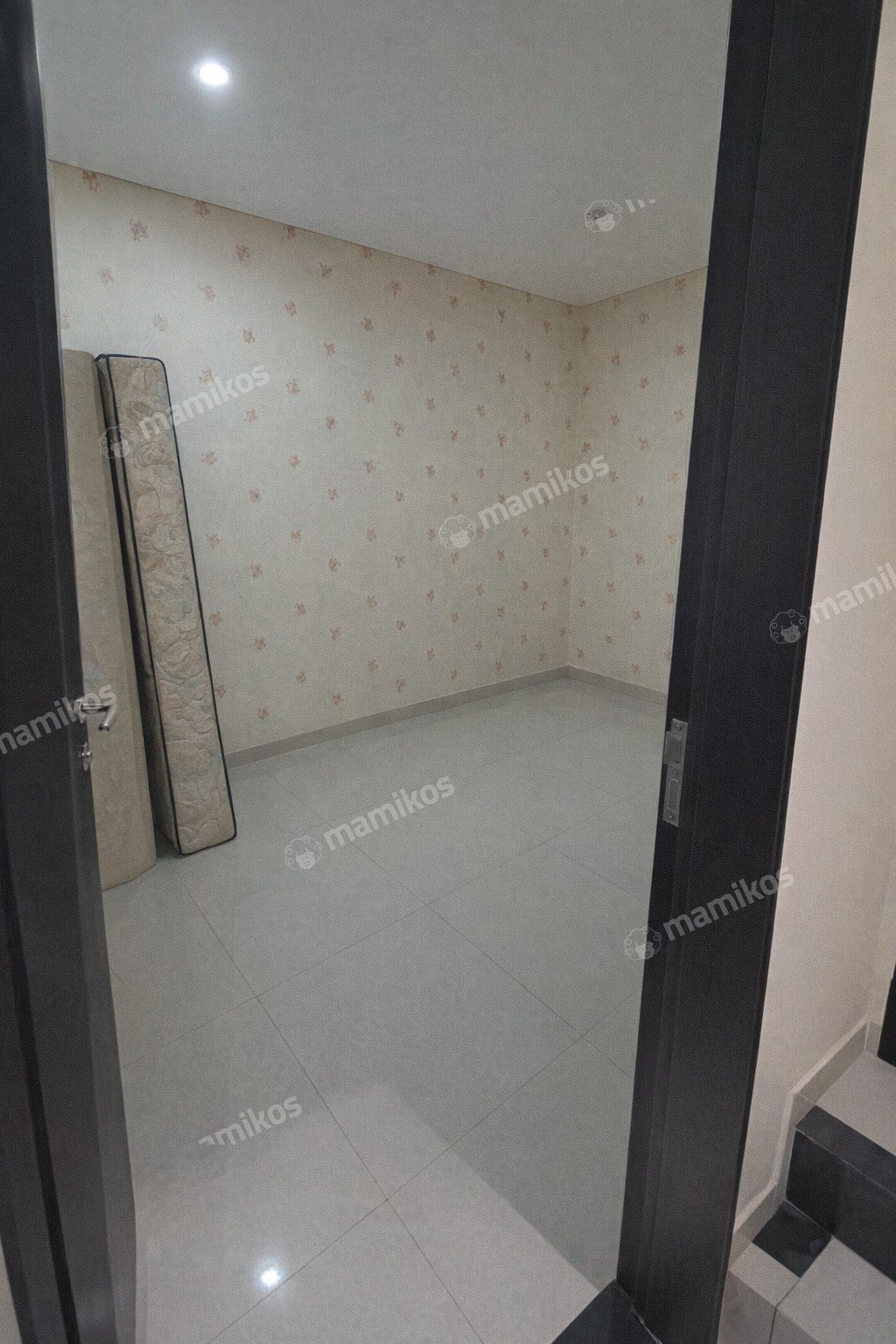 Rumah Sertifikat SHM 3 Kamar Tidur 4 Kamar Mandi Tanjung Duren Jakarta Barat - Photo 4