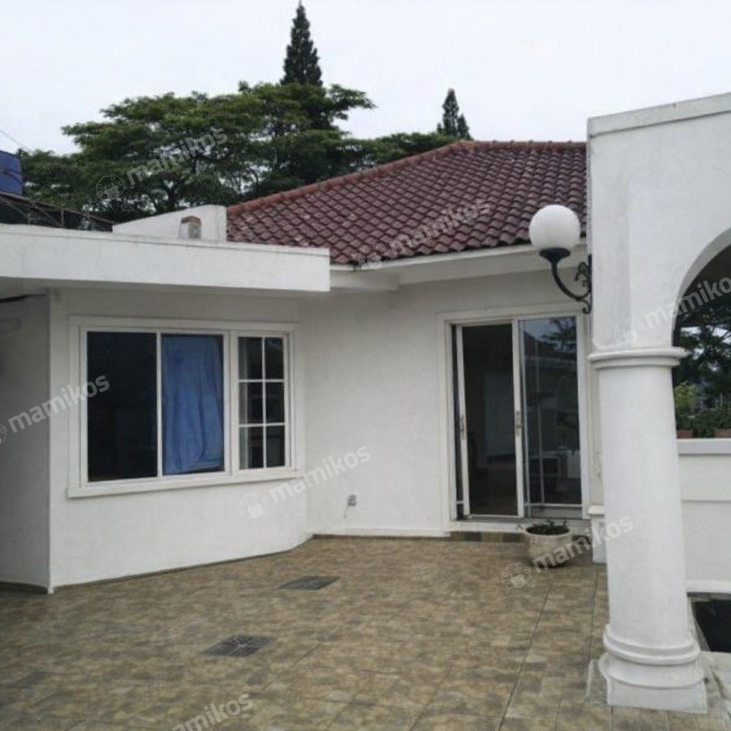 Rumah Sertifikat SHM 5 Kamar Tidur 3 Kamar Mandi Citra Grand Jakarta Timur - Photo 2