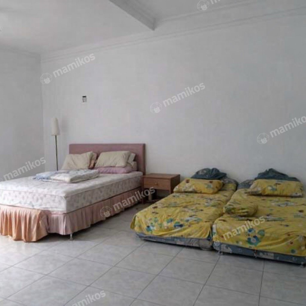 Rumah Sertifikat SHM 5 Kamar Tidur 3 Kamar Mandi Citra Grand Jakarta Timur - Photo 4