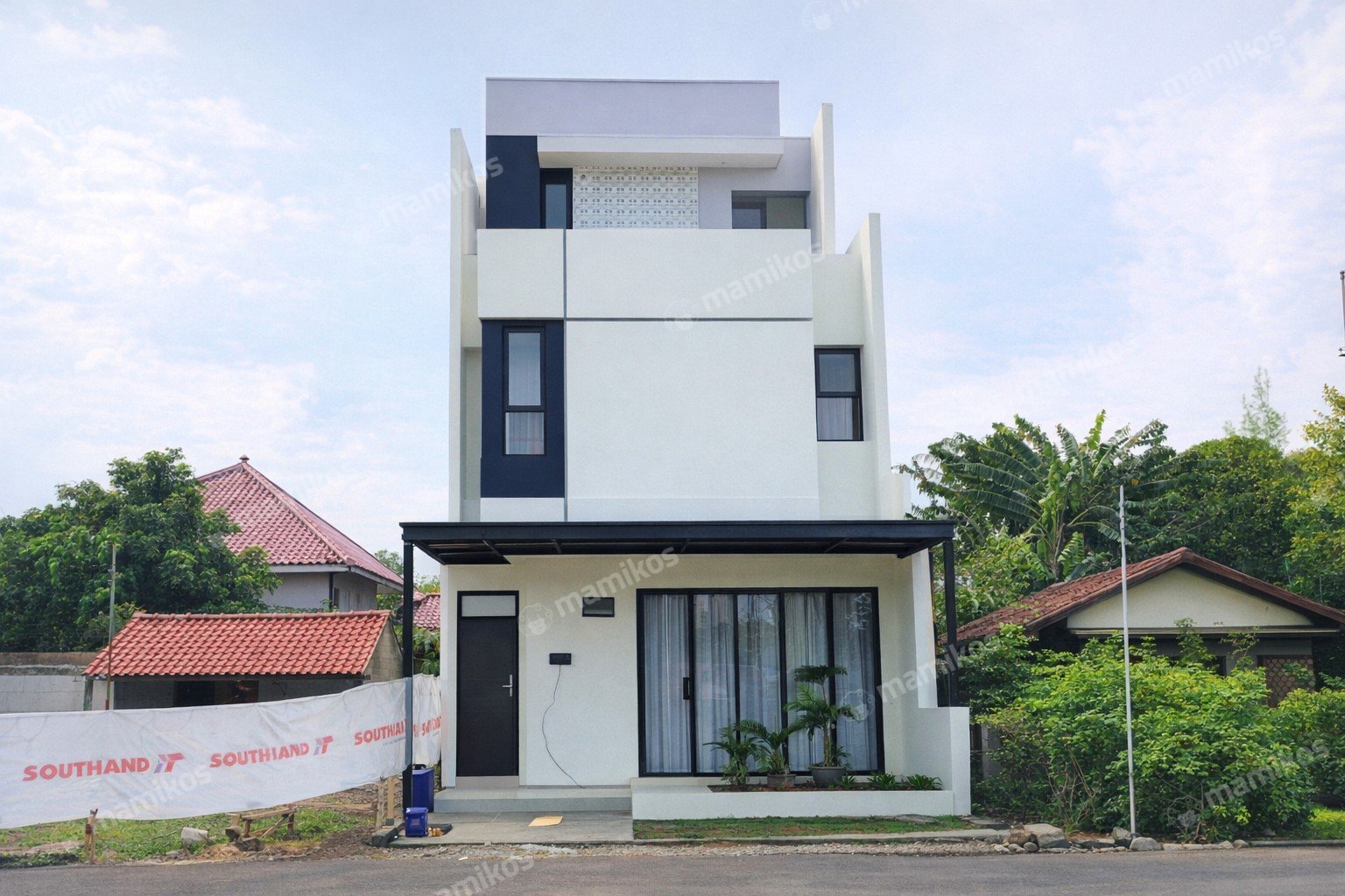 Rumah Sertifikat SHM 4 Kamar Tidur 3 Kamar Mandi Cirendeu Jakarta Selatan