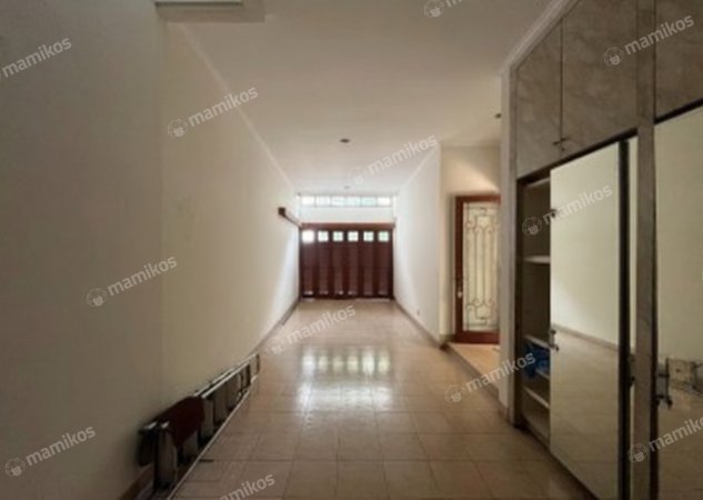 Rumah Sertifikat SHM 2 Lantai Menteng Jakarta Pusat - Photo 3
