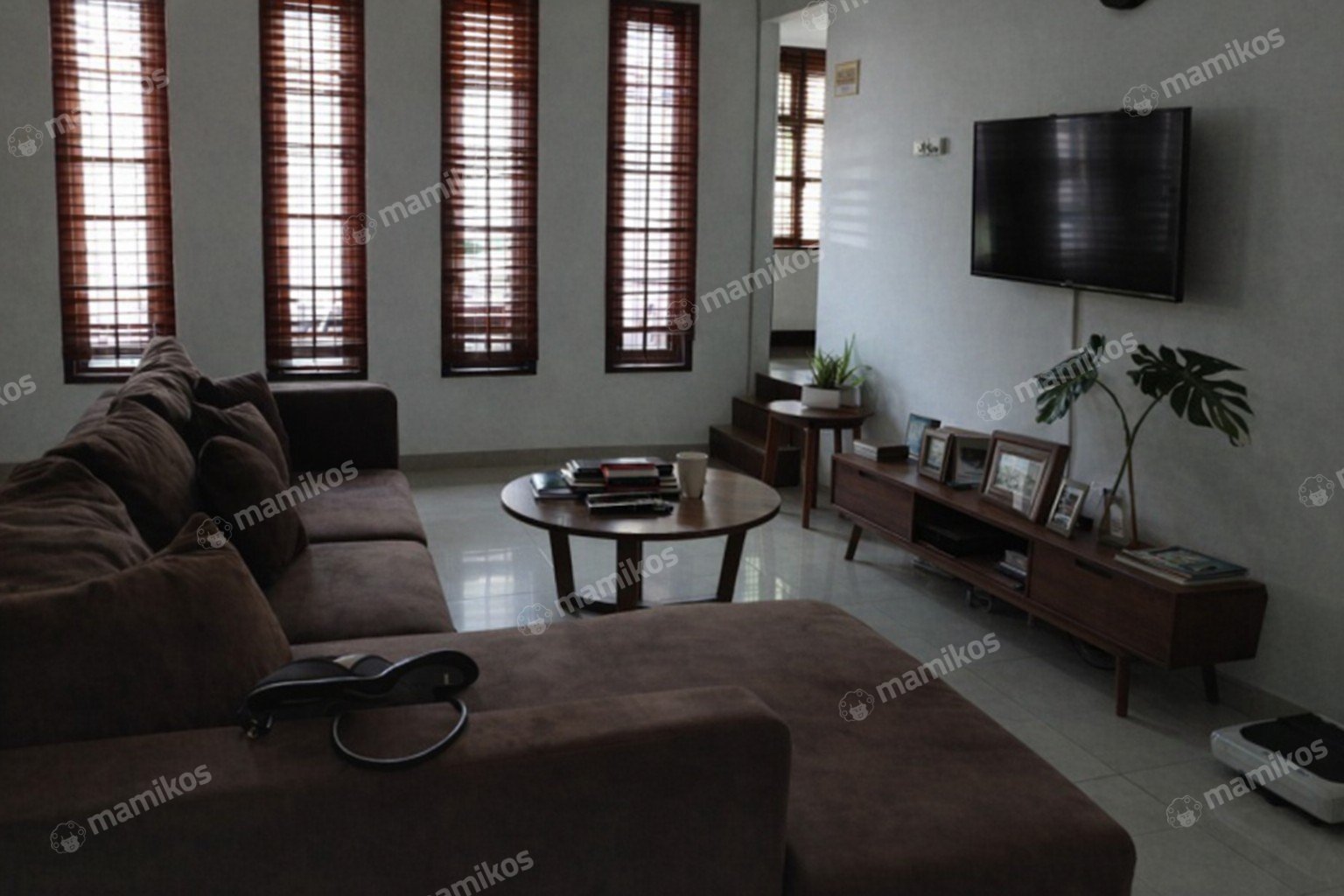Rumah Sertifikat SHM 4 Kamar Tidur 2 Kamar Mandi Cilandak Jakarta Selatan