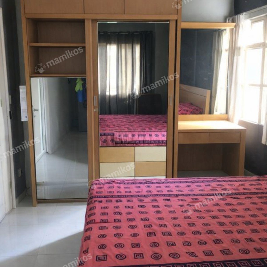 Rumah Sertifikat SHM 4 Kamar Tidur 2 Kamar Mandi Cilandak Jakarta Selatan - Photo 4