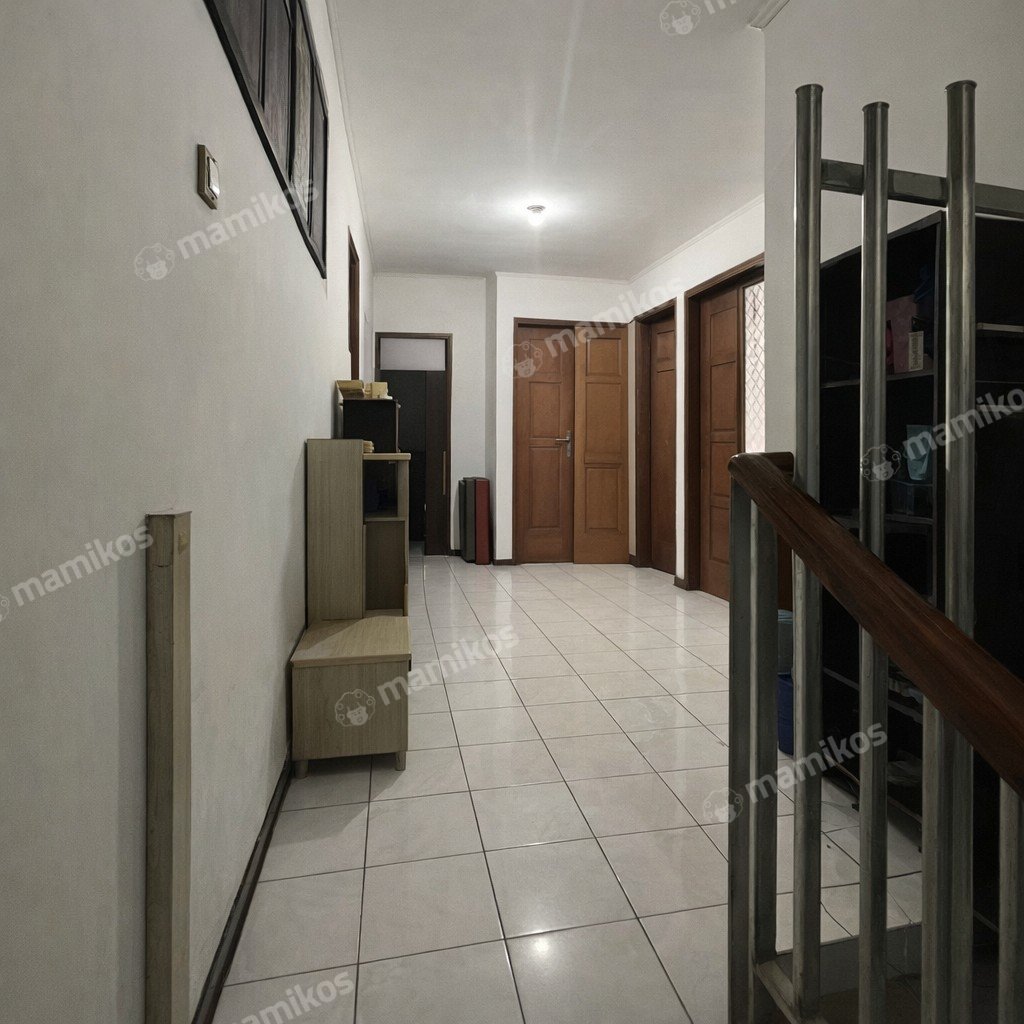 Rumah Sertifikat SHM 6 Kamar Tidur 3 Kamar Mandi Kalideres Jakarta Barat - Photo 4