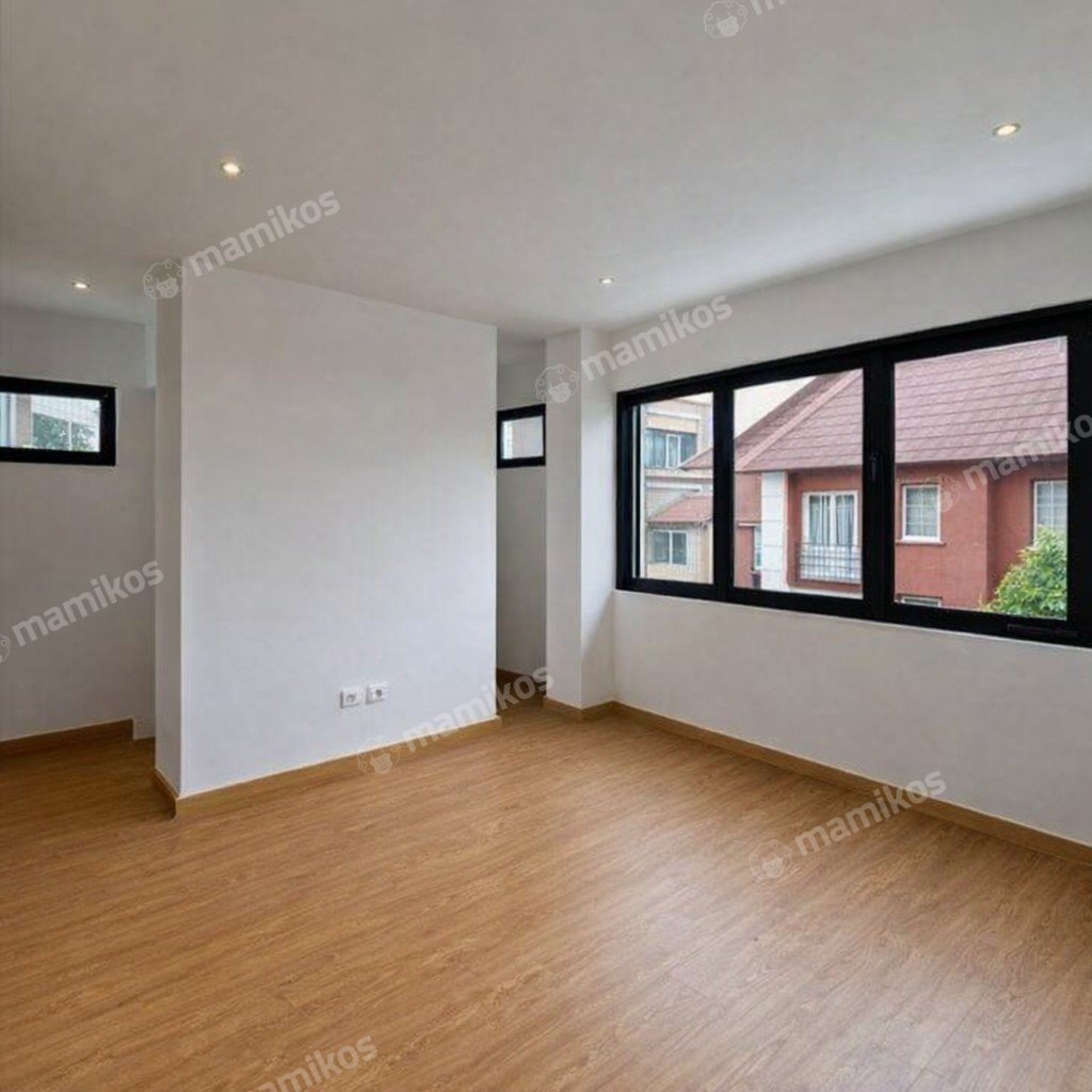 Rumah Sertifikat SHM 6 Kamar Tidur 5 Kamar Mandi Kemang Jakarta Selatan - Photo 4