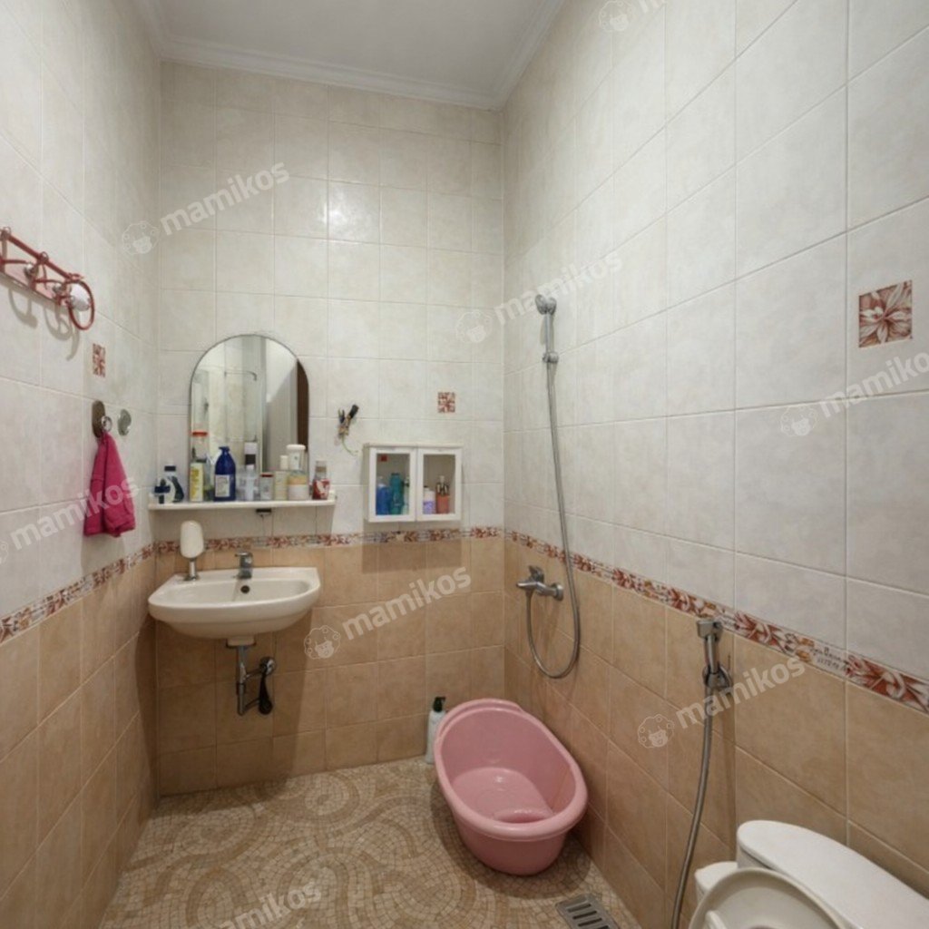Rumah Sertifikat SHM 4 Kamar Tidur 2 Kamar Mandi Taman Ratu Jakarta Barat - Photo 3