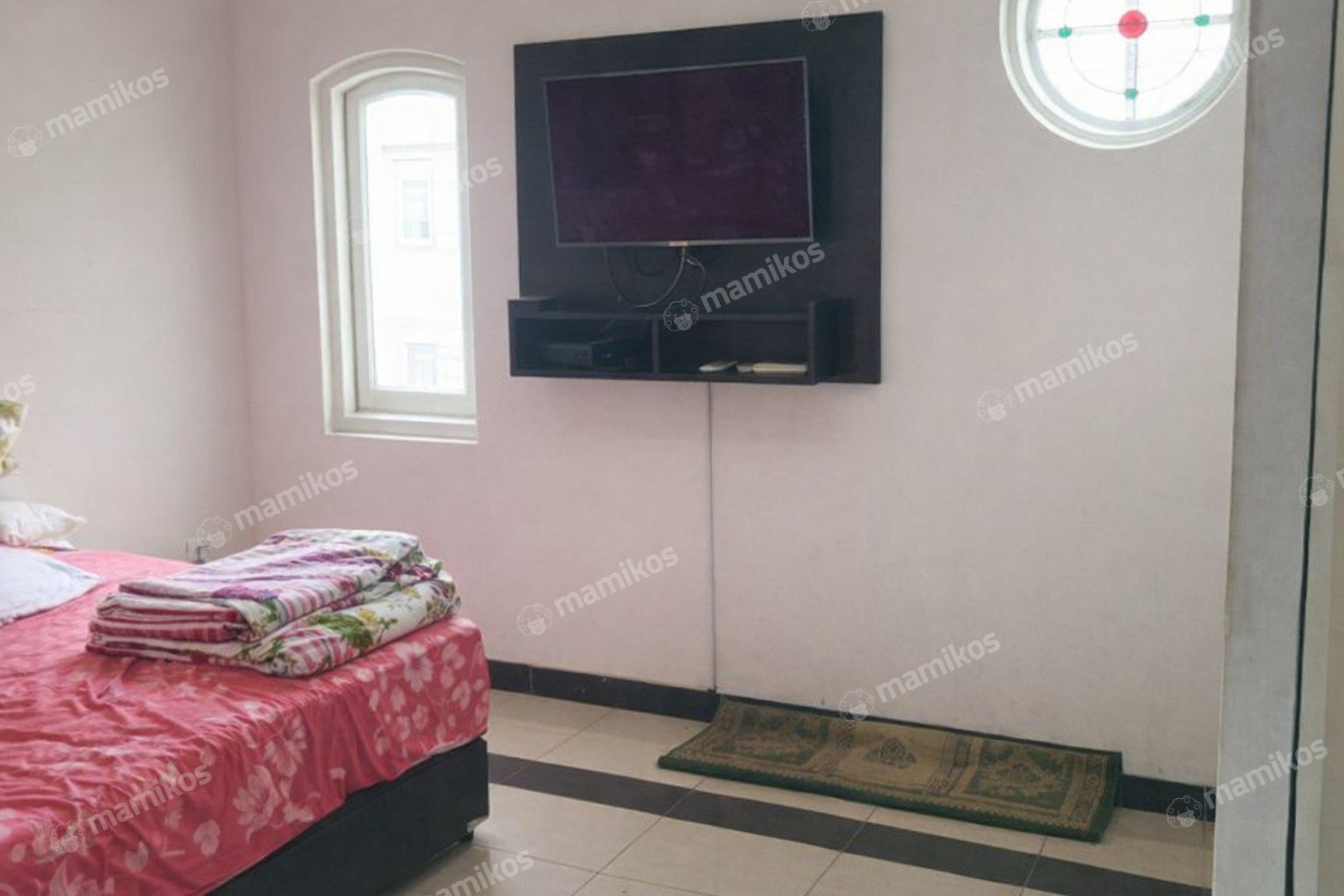 Rumah Sertifikat HGB 6 Kamar Tidur 4 Kamar Mandi Jatinegara Jakarta Timur - Photo 2
