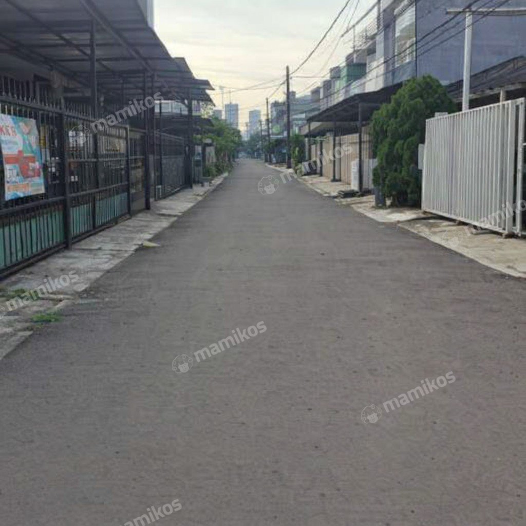 Rumah Sertifikat SHM 3 Kamar Tidur 2 Kamar Mandi Kelapa Gading Jakarta Utara - Photo 2