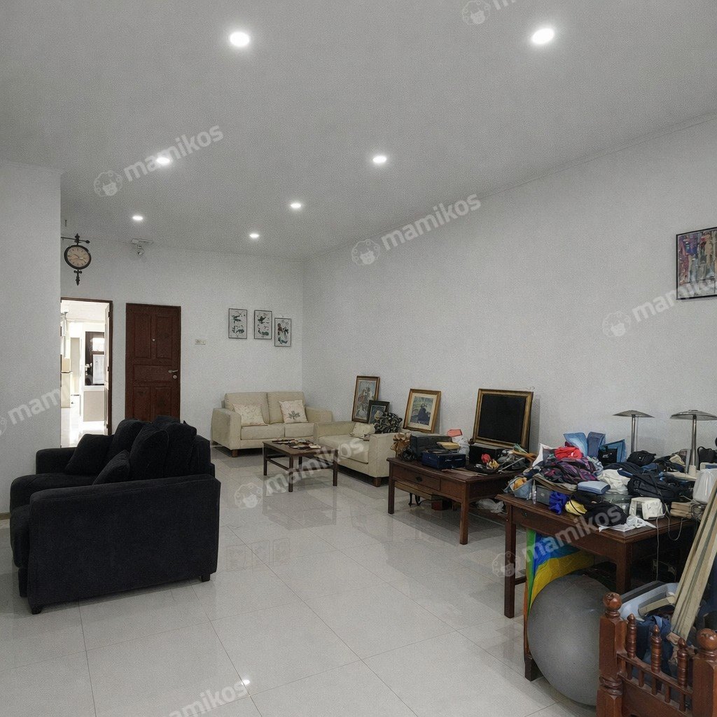 Rumah Sertifikat SHM 3 Kamar Tidur 2 Kamar Mandi Duren Sawit Jakarta Timur - Photo 2