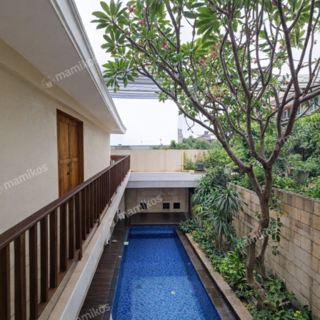 Rumah Sertifikat SHM 7 Kamar Tidur 6 Kamar Mandi Kemang Jakarta Selatan - Photo 4