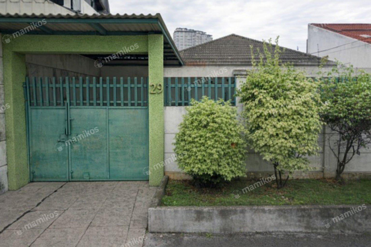 Rumah Sertifikat HGB 5 Kamar Tidur 3 Kamar Mandi Kebon Jeruk Jakarta Barat
