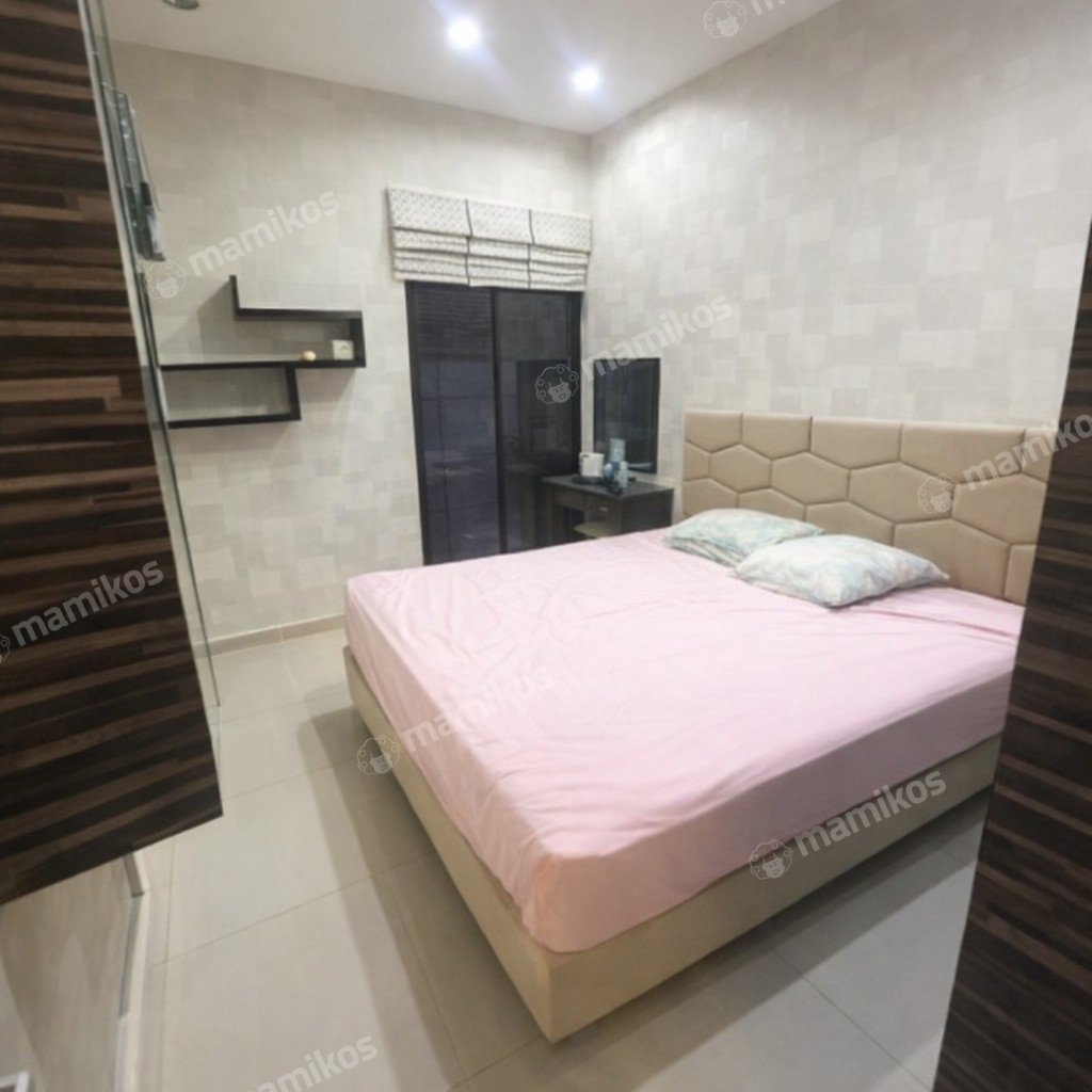 Rumah Sertifikat SHM 4 Kamar Tidur 3 Kamar Mandi Daan Mogot Jakarta Barat - Photo 4