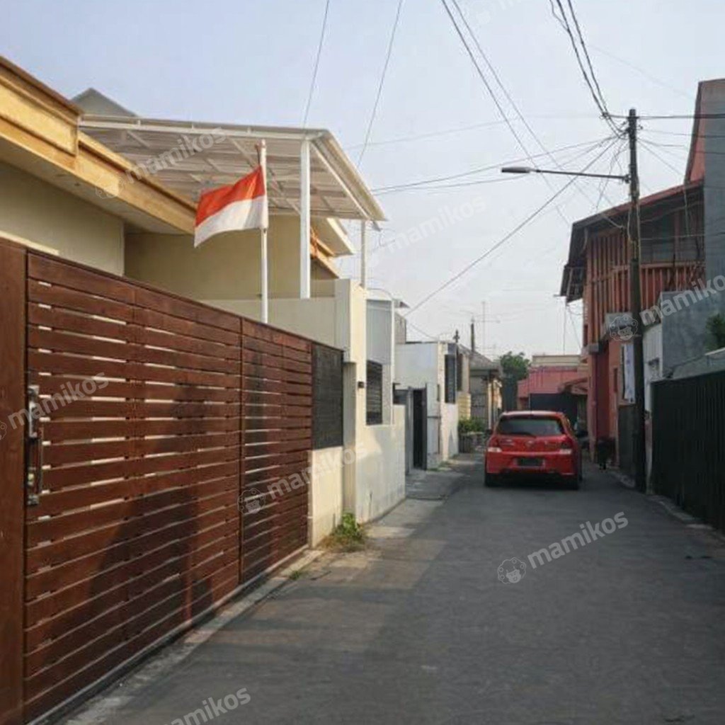 Rumah Sertifikat SHM 4 Kamar Tidur 3 Kamar Mandi Cawang Jakarta Timur - Photo 2