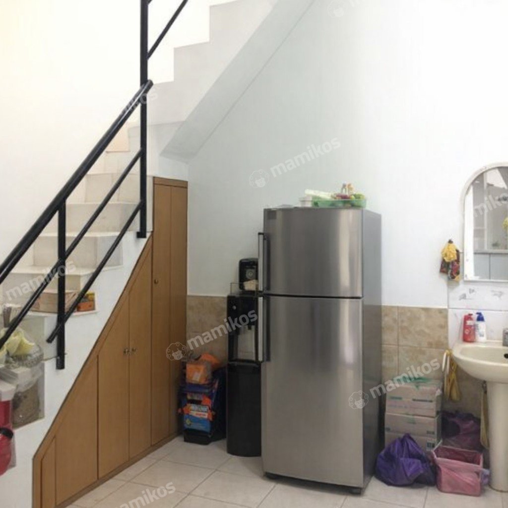 Rumah Sertifikat SHM 4 Kamar Tidur 3 Kamar Mandi Taman Palem Jakarta Barat - Photo 2