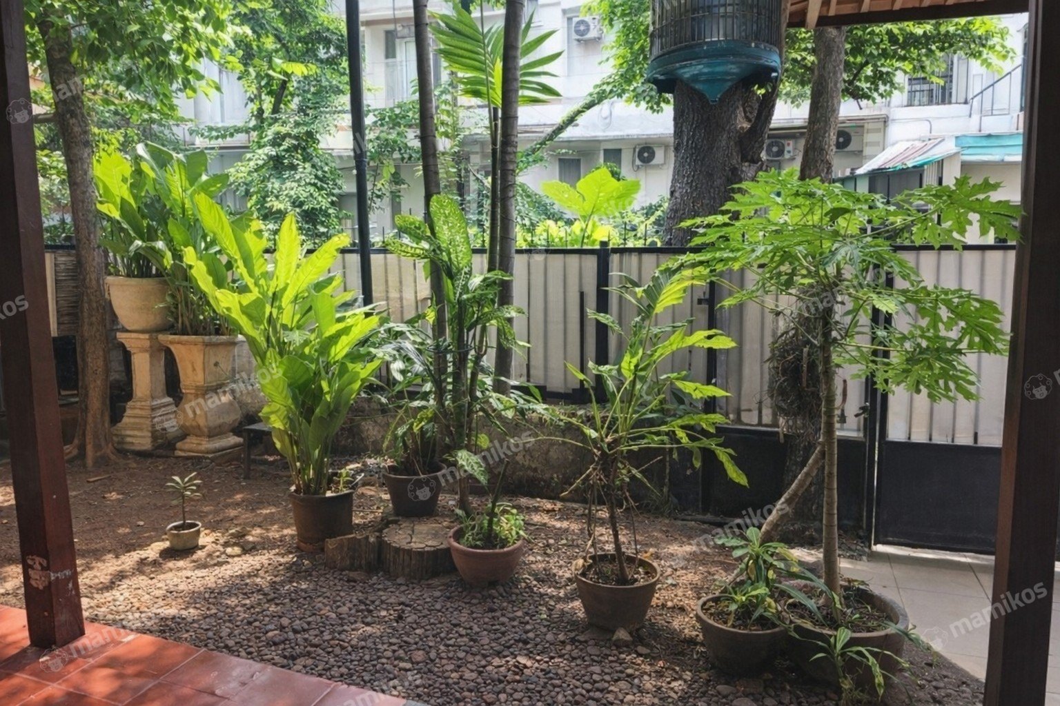 Rumah Sertifikat SHM 4 Kamar Tidur 3 Kamar Mandi Gandaria Jakarta Selatan